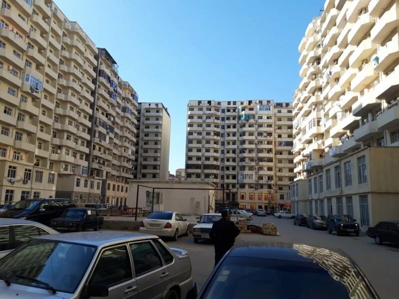Temirsiz menziller. Баку хырдалан 28 квартал. Aff park xirdalan. Xirdalanda bina. Xirdalanda bina.
