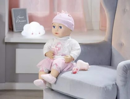 Baby annabell