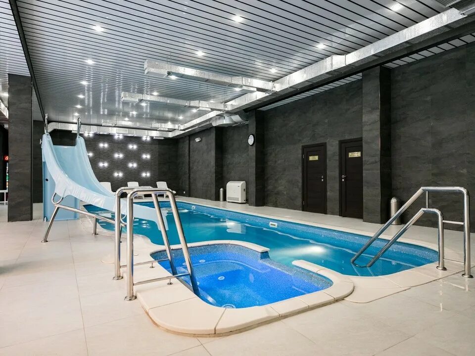 Санаторий славянский исток. Истоки бассейн нижнеудинск. Исток бассейны. Исток турбаза краснодар. Исток бассейны.