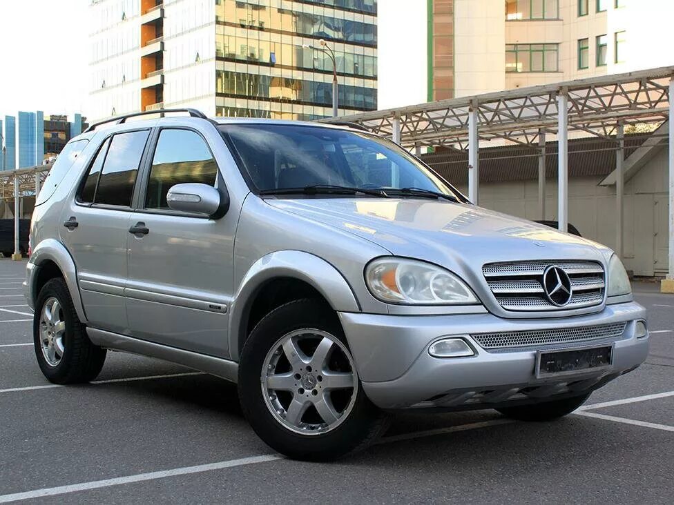 М класс сайт. Мерседес мл 2005. Mercedes-Benz m-class w163. Mercedes ml163 2000. Mercedes-Benz ml 320 163.