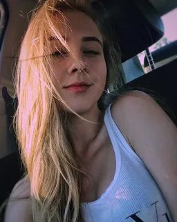 Pretty mary