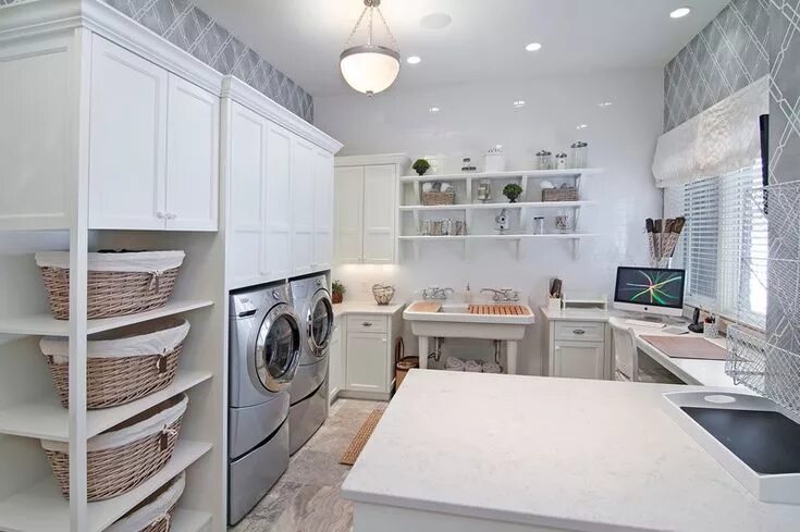 Laundry Room by Drury Design Kitchen & Bath Studio, via  Laundry