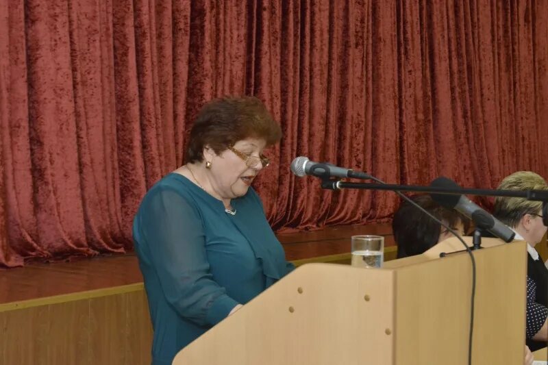 Сайт управления образования елец. Управление образования елец. гороно елец. воронова елец управление образования. г.елец отделы управления образования.