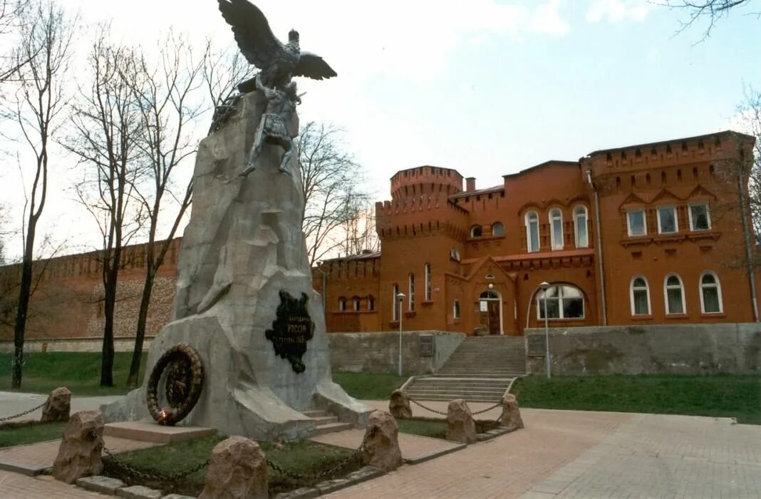 Смоленск 1954. Ооо алвид смоленск вакансии. Крестовоздвиженский мост смоленск. Конкорд смоленск. Hh тюмень вакансии.