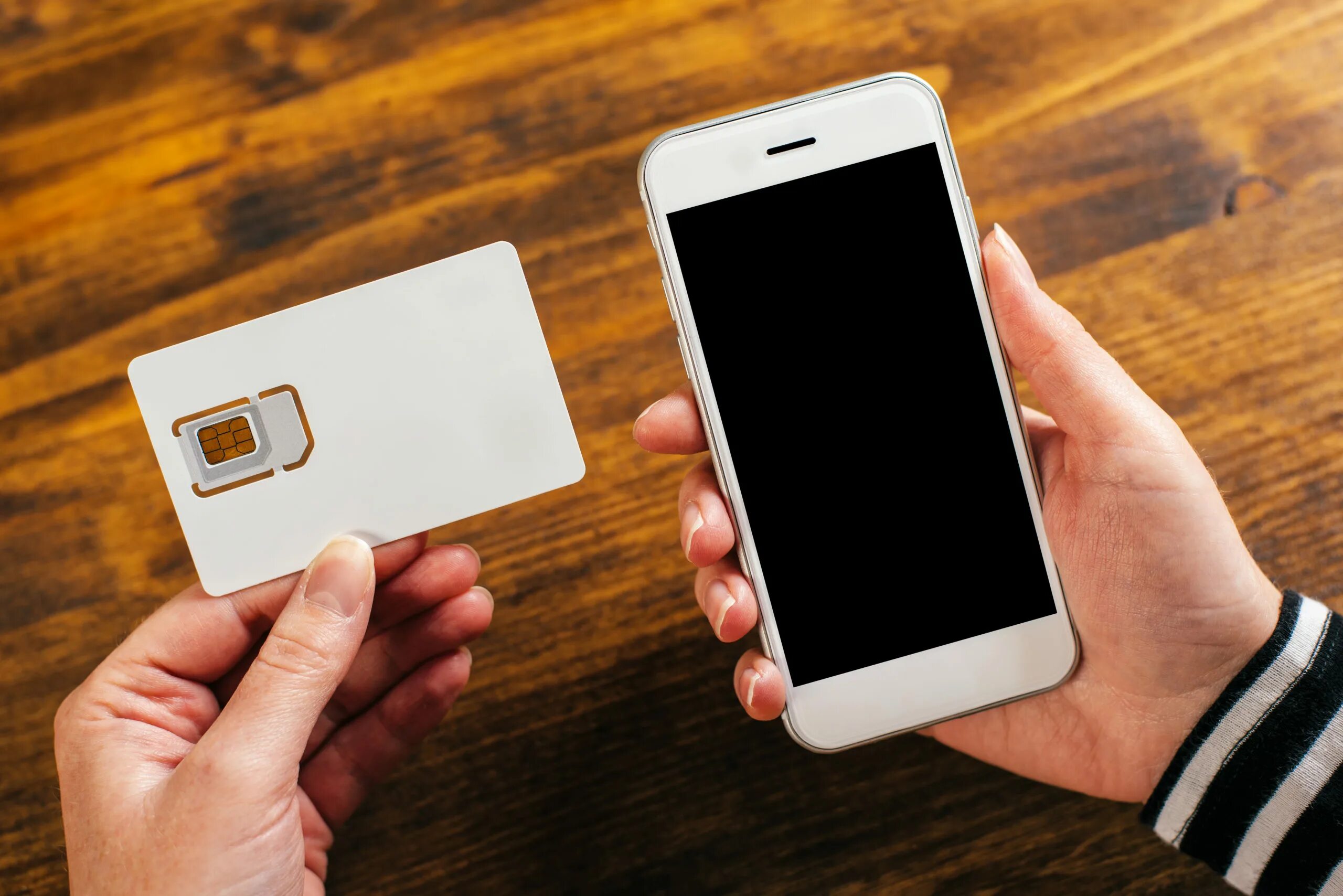 Купить электронную сим. Смартфоны с Esim. SIM Card and smartphone. Смартфоны для больших симок. Фото симок для телефона красивые.