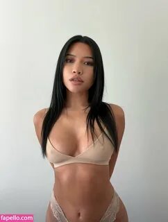 Missjuliakelly