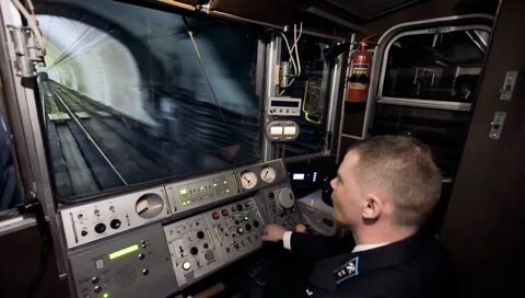 Машинист поезда метро москва