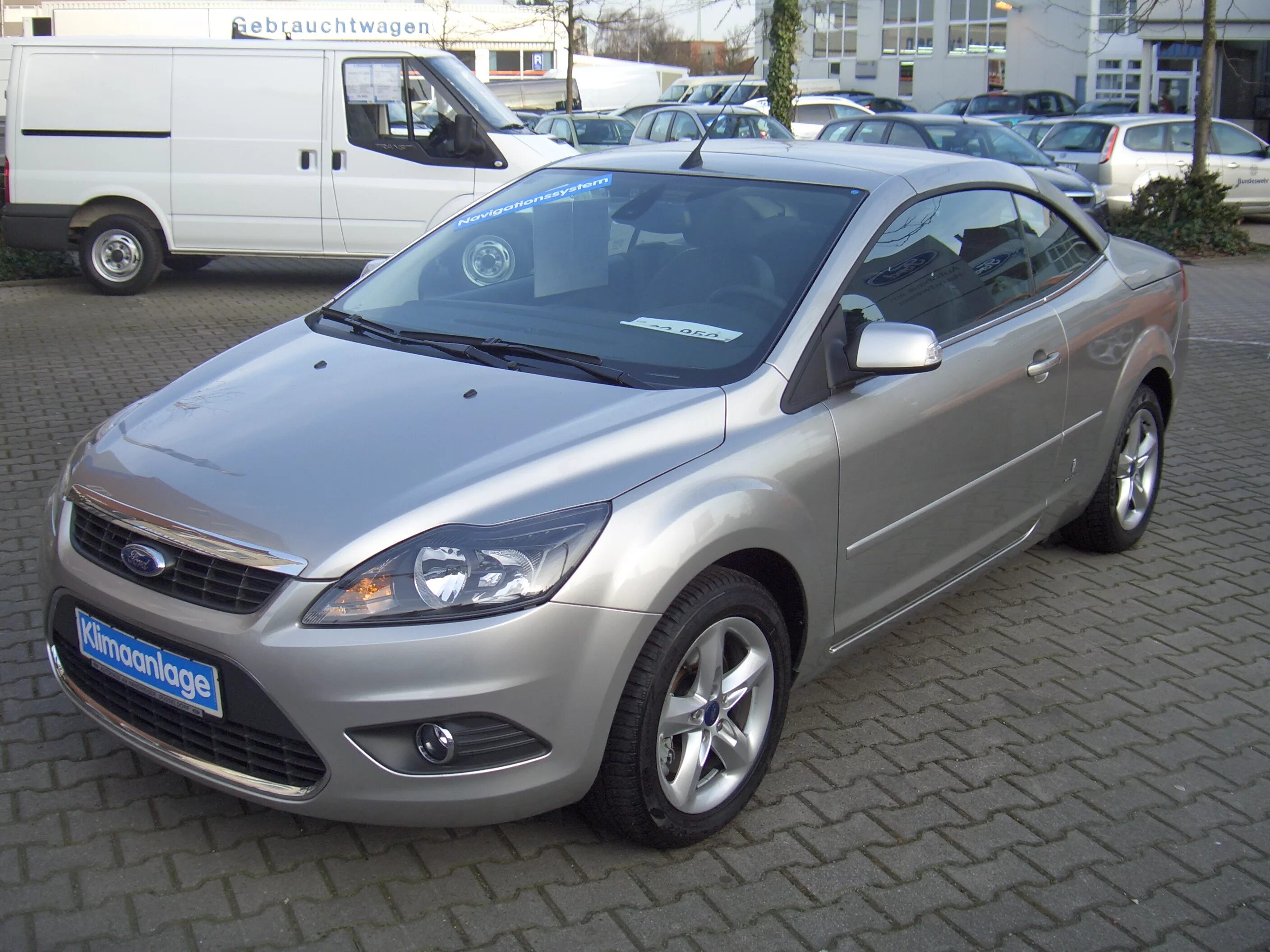 Куплю форд 2010г. Ford Focus 2 2011. Форд фокус 2 купе. Форд фокус 2 2009. Ford Focus Coupe 2009.