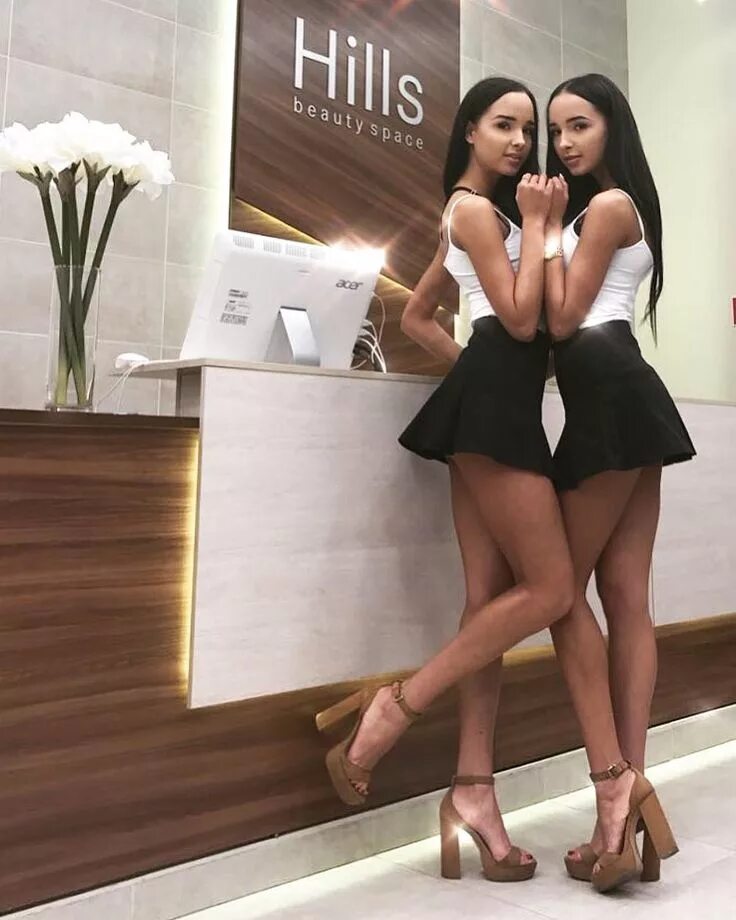 Аделина И Кристина Голые