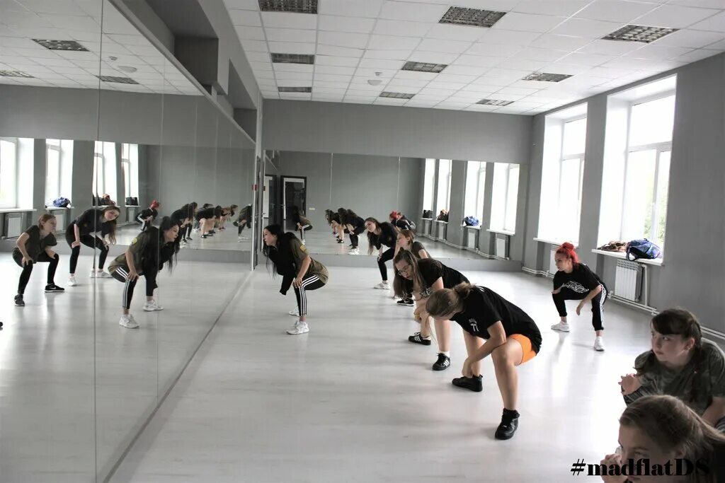 Соты рязань танцевальная студия. Студия танцев рязань. Body ballet (боди-балет). Студия танцев рязань. Студия танцев рязань.