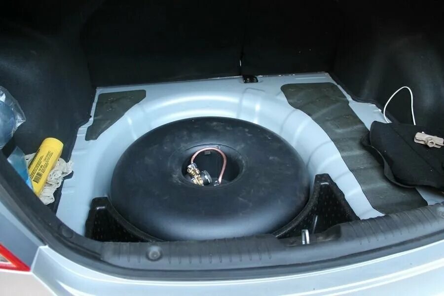 гбо газ метан 1 поколения. гбо газ баллон метан. лучшее гбо на автомобиль. установка газового оборудования на авто. метан на мондео 4.