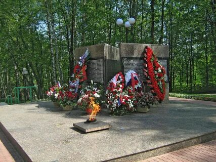 Памятники красногорска