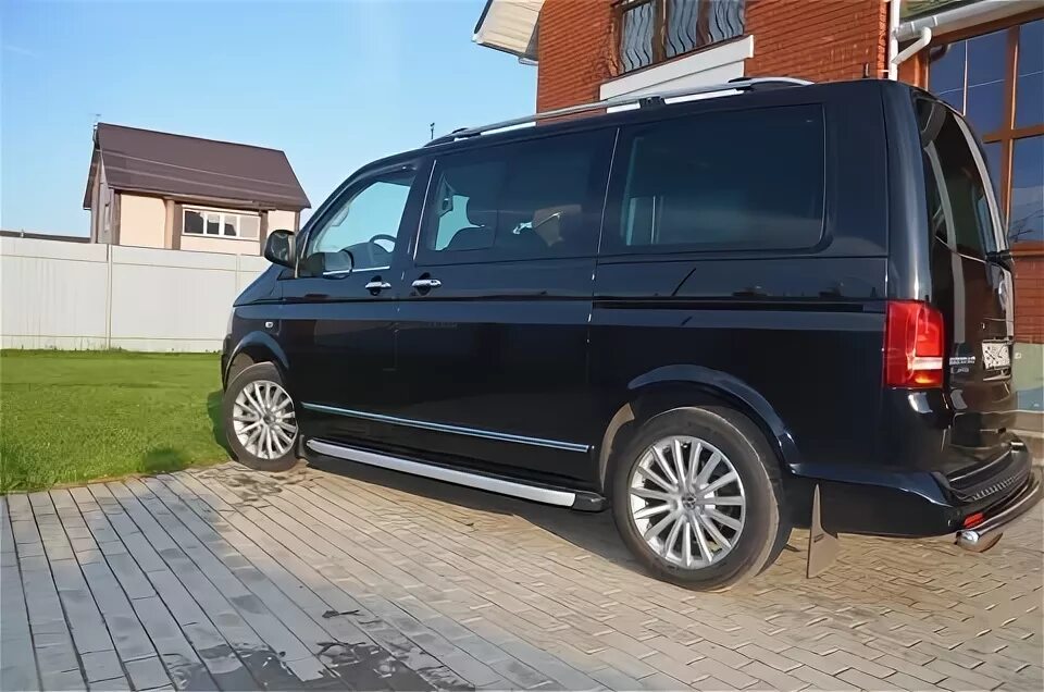Диски на т5. Диски фольксваген мультивен т5. vw t5 r18. фольксваген т 5 на 18 колесах.