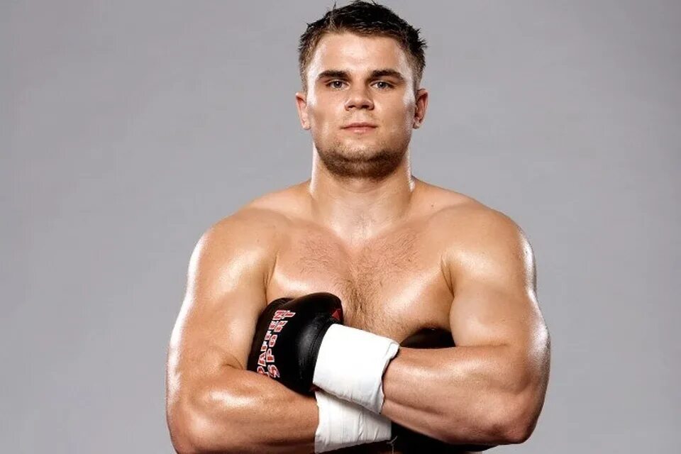 Гуйдо хеерс. Супертяж. Супертяж. Jarrell miller рост. Супертяж.