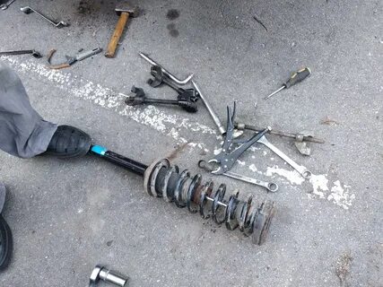 Замена задних пружин своими руками
