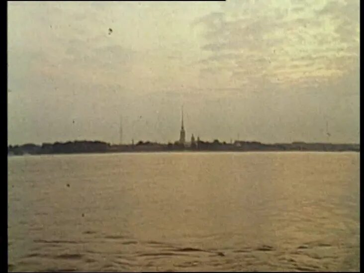 Фильм белые ночи 1991. Призраки окружили эстетика. Секретное досье призраки белых ночей. Призраки белых ночей. Призраки белых ночей.