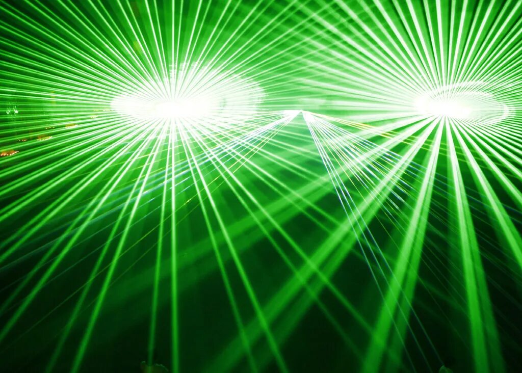 графическое лазерное шоу. лазерное шоу на свадьбу в краснодаре.