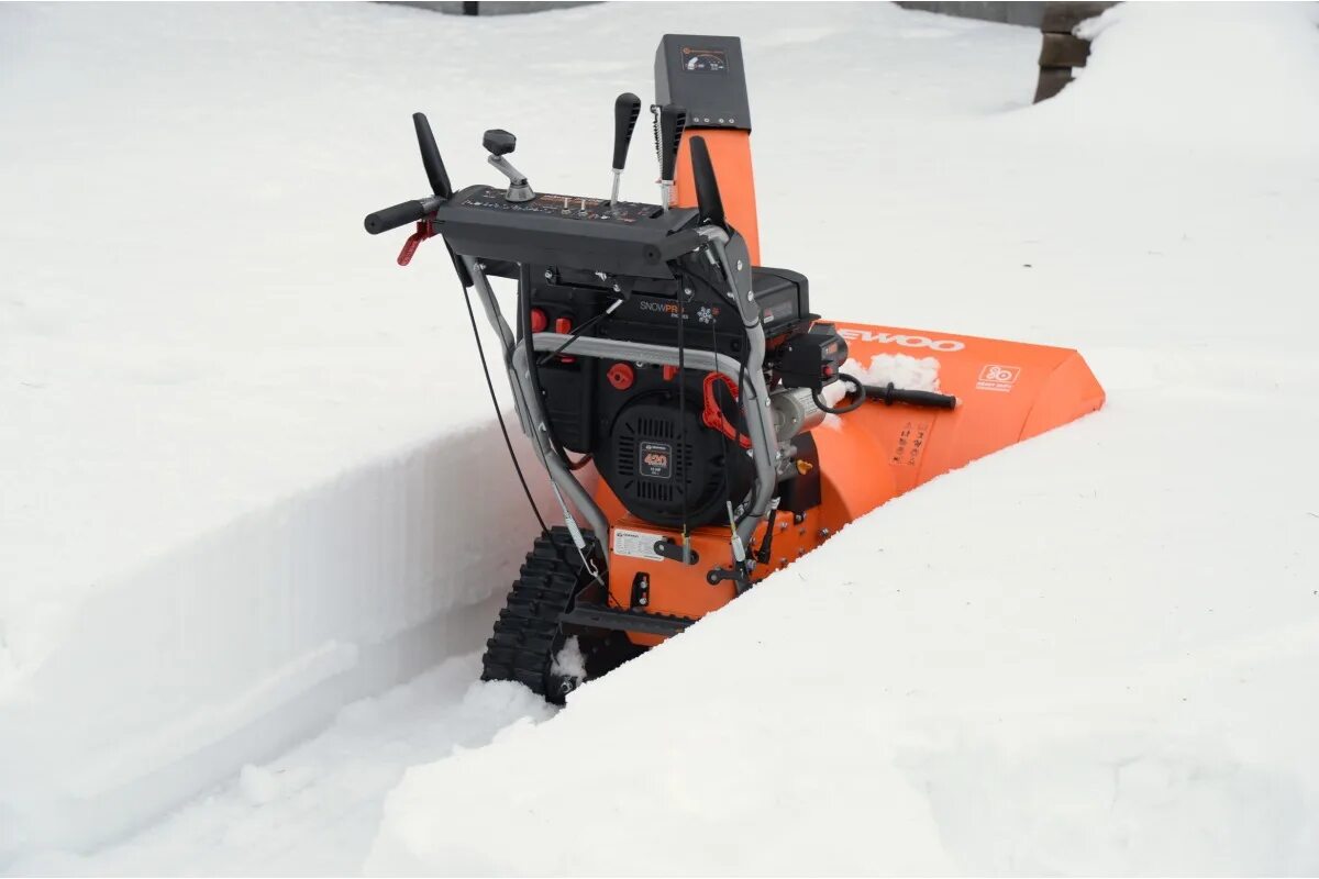 Daewoo s 6560. Снегоуборщик бензиновый daewoo dast 6560. Daewoo снегоуборщик бензиновый с электрозапуском. Снегоуборщик бензиновый daewoo 420. Daewoo dast8570.