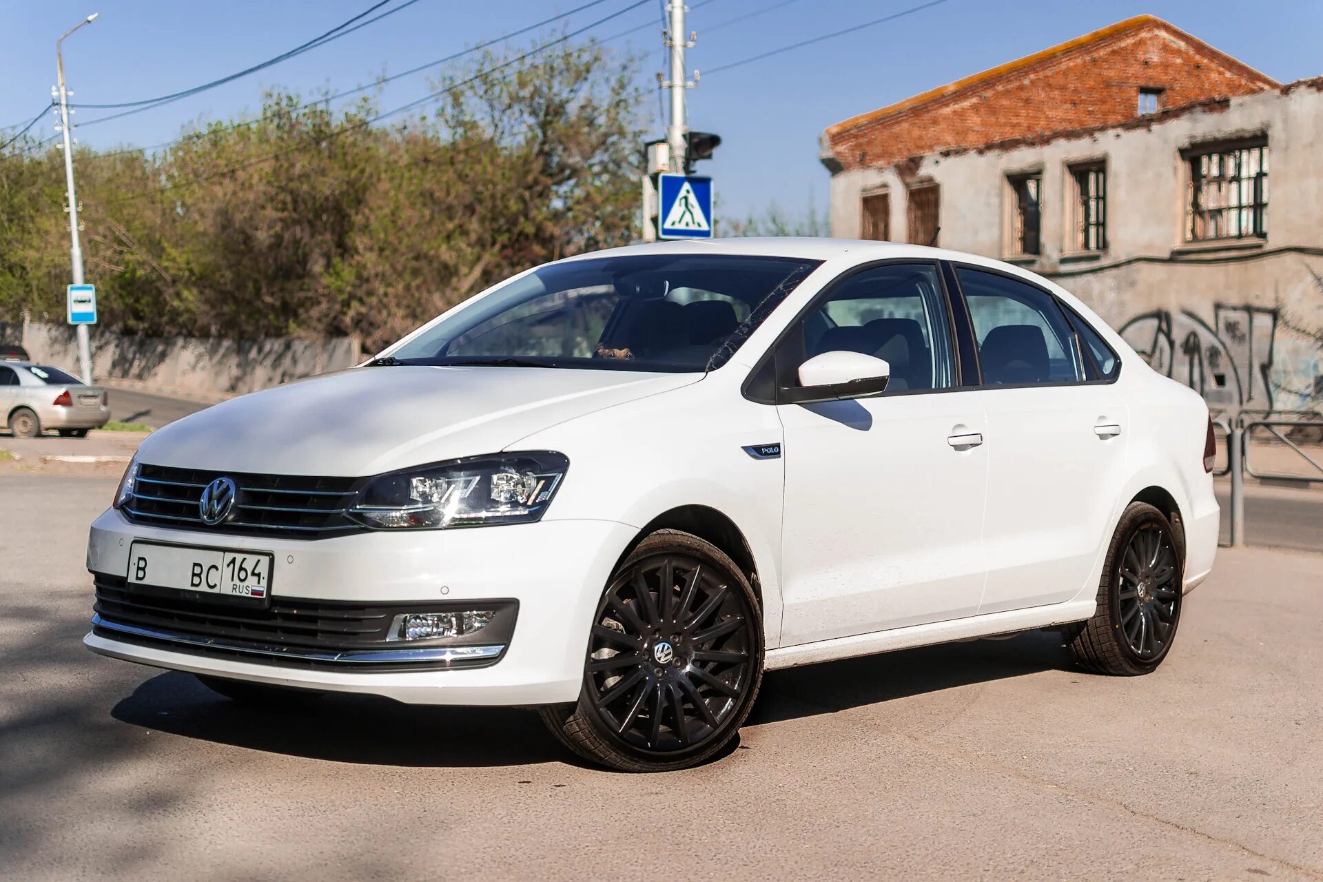 Поло р17. Volkswagen Polo r15 Mak. Фольксваген поло r17. Polo sedan r17. Volkswagen Polo sedan r16.