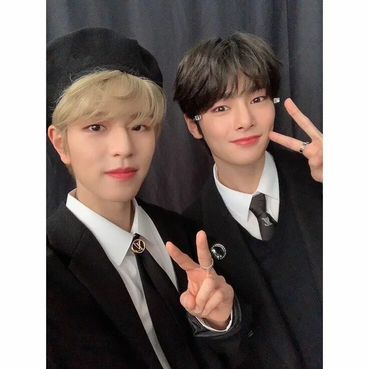 Чан сынмин. Сынмин и джисон. сынмин и минхо. чонин и минхо stray kids.
