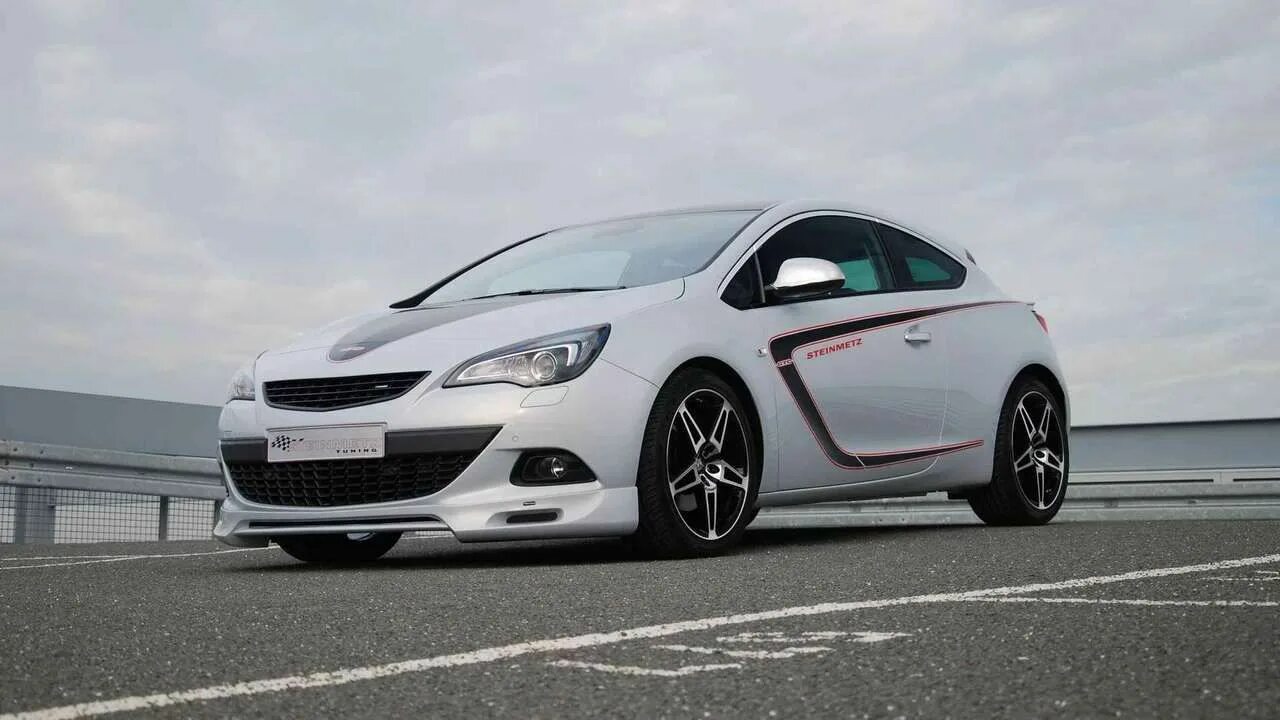 Обвесы opel. Opel Astra GTC. Opel Astra j GTC. Opel Astra GTC Tuning. Opel Astra GTC 2015.