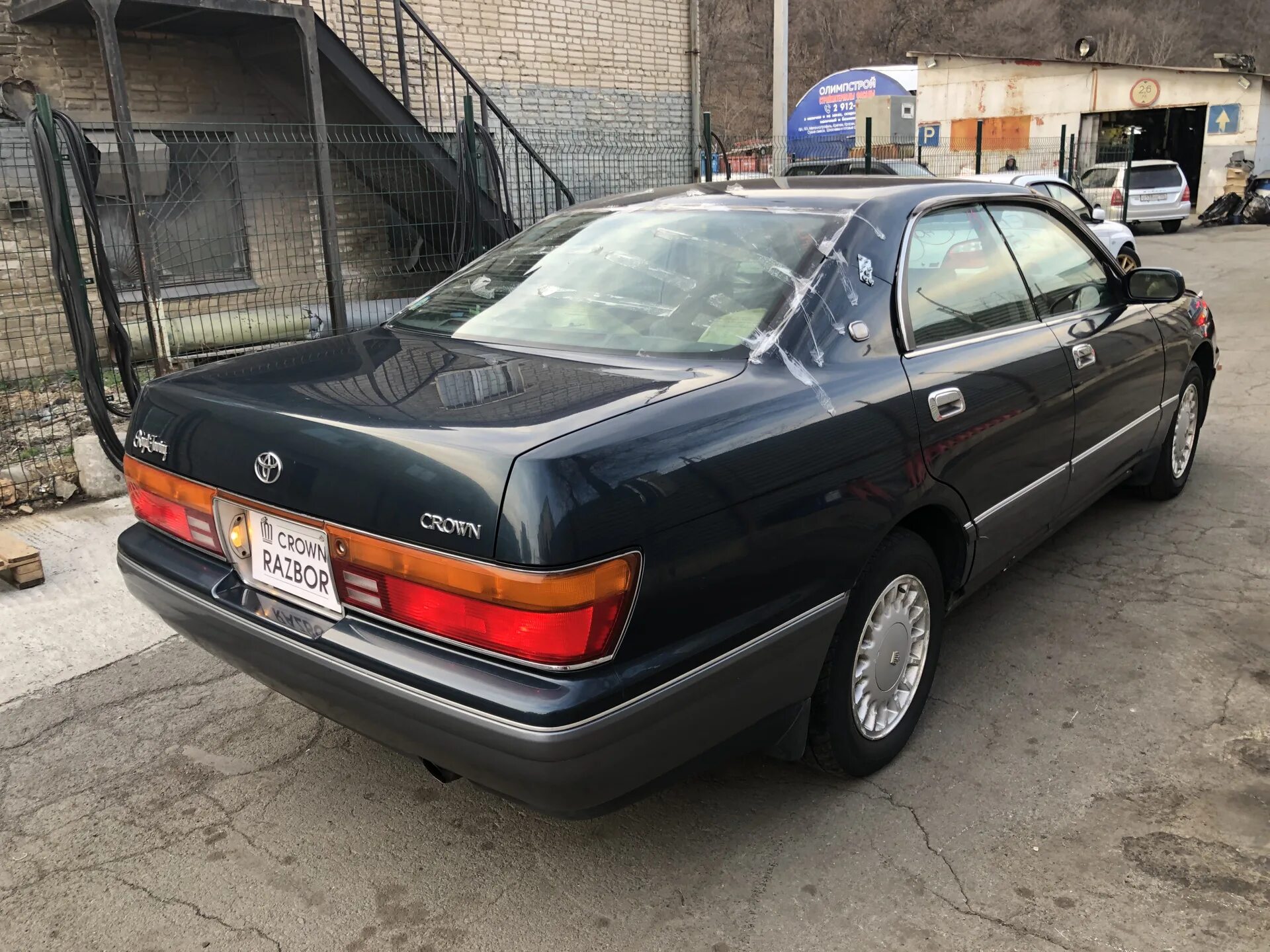 Crown 143. Toyota crown jzs143. Crown 143. Тойота краун 143 1995. Toyota crown 143 кузов.