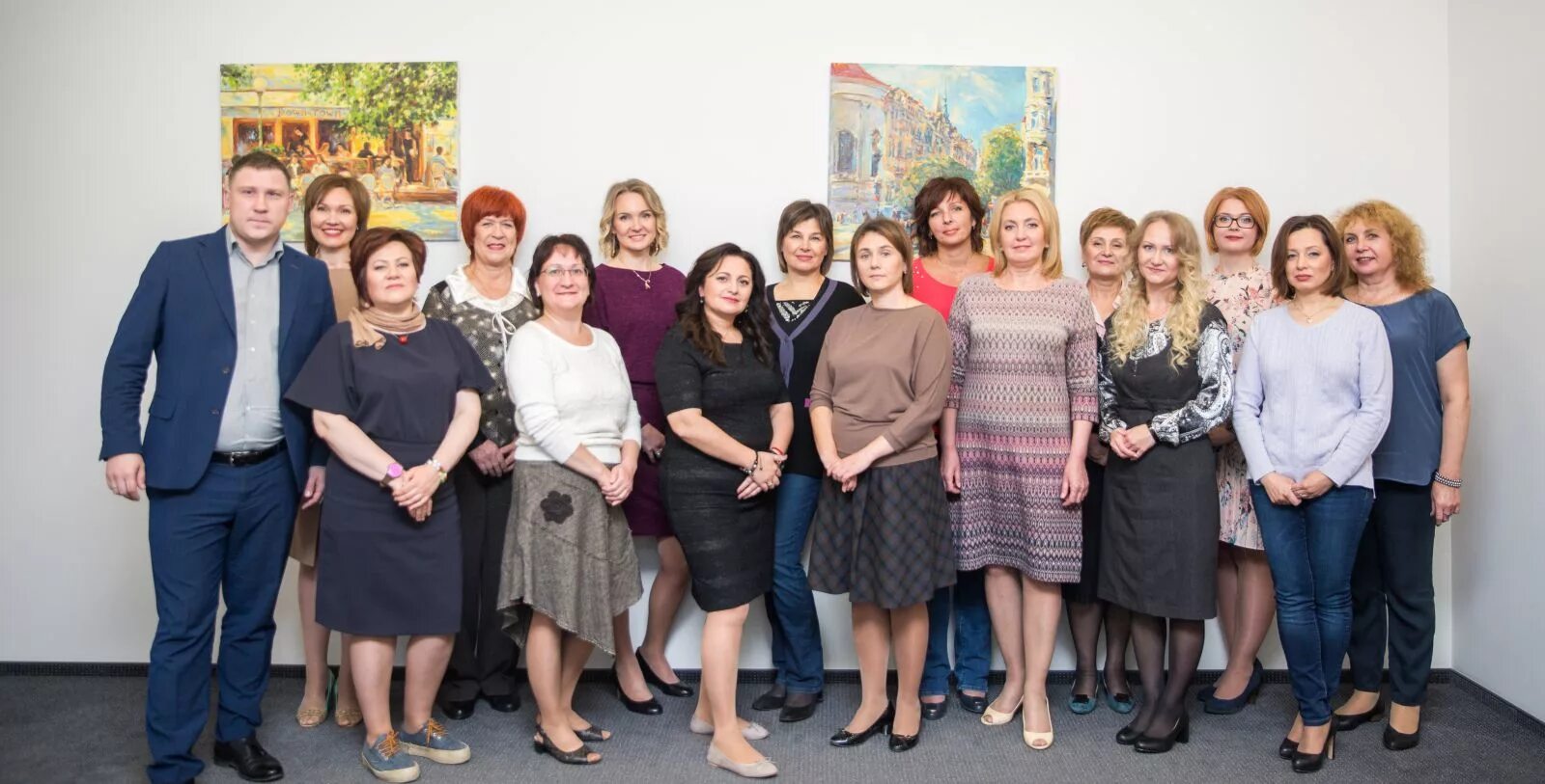 Автошина тула главный бухгалтер. Главный бухгалтер корпорации. Ооо главный бухгалтер. Главный бухгалтер корпорации. Прическа бухгалтера в возрасте.