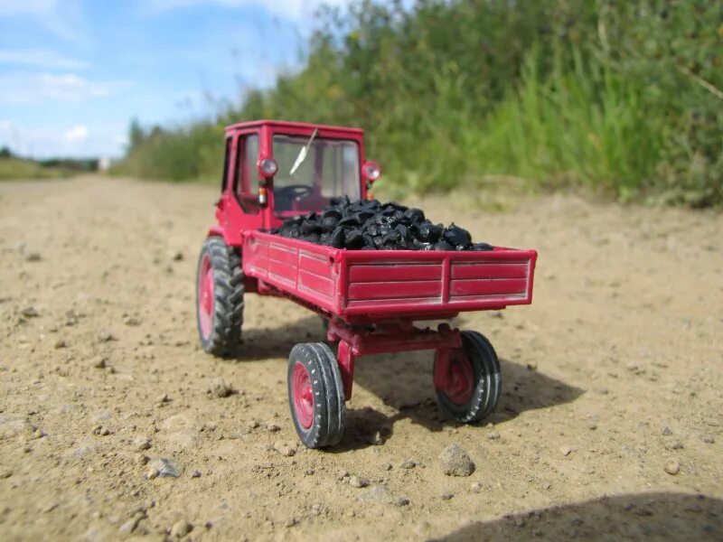 Трактора 1 16. Юмз-6а 1 /43. Double eagle трактор. Трактор попрошайка т-16. Трактор т16 1:43.