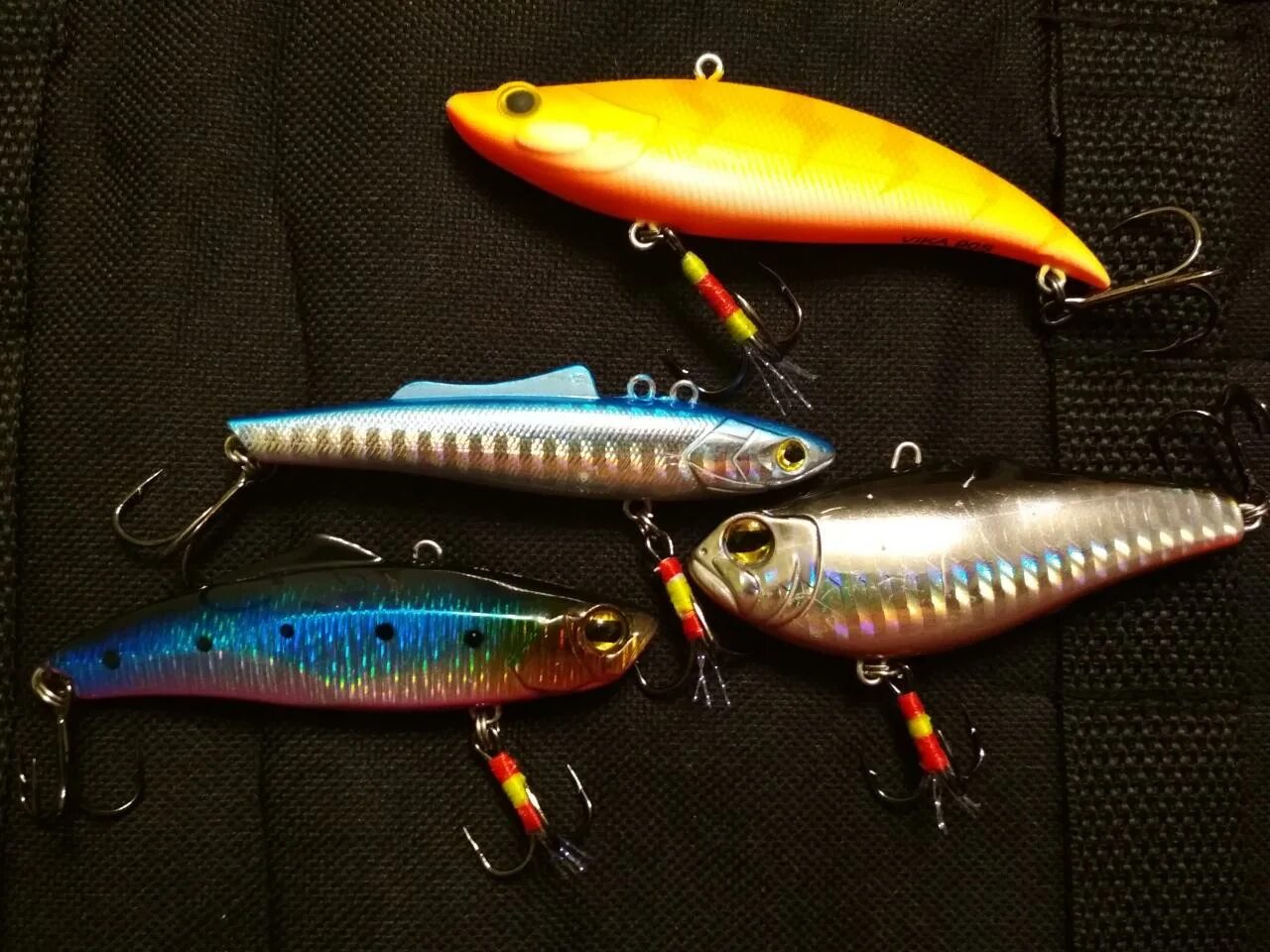 Ратлин юзури. Вибы и ратлины. Раттлины "pesca-4" (40мм, 4г). Вибы и ратлины. Раттлин excalibur spot (75mm;.