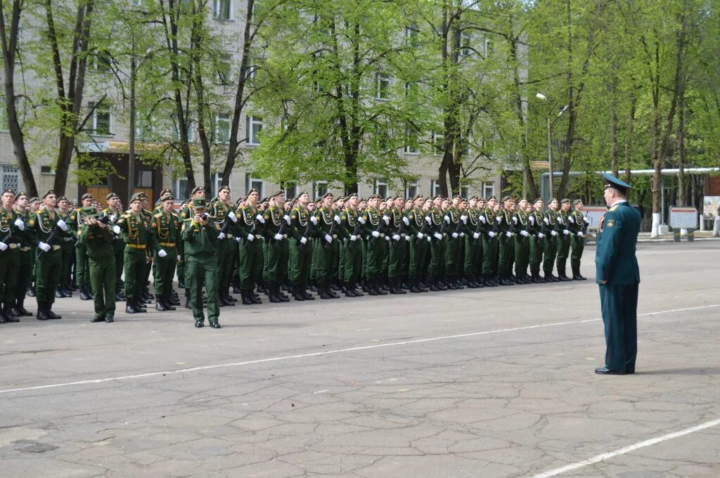 Высшее военное училище ракетных войск. Военная Академия Петра Великого Серпухов. ФВА РВСН Серпухов. Филиал Академии Петра Великого в Серпухове. РВСН Петра Великого Серпухов Военная Академия.