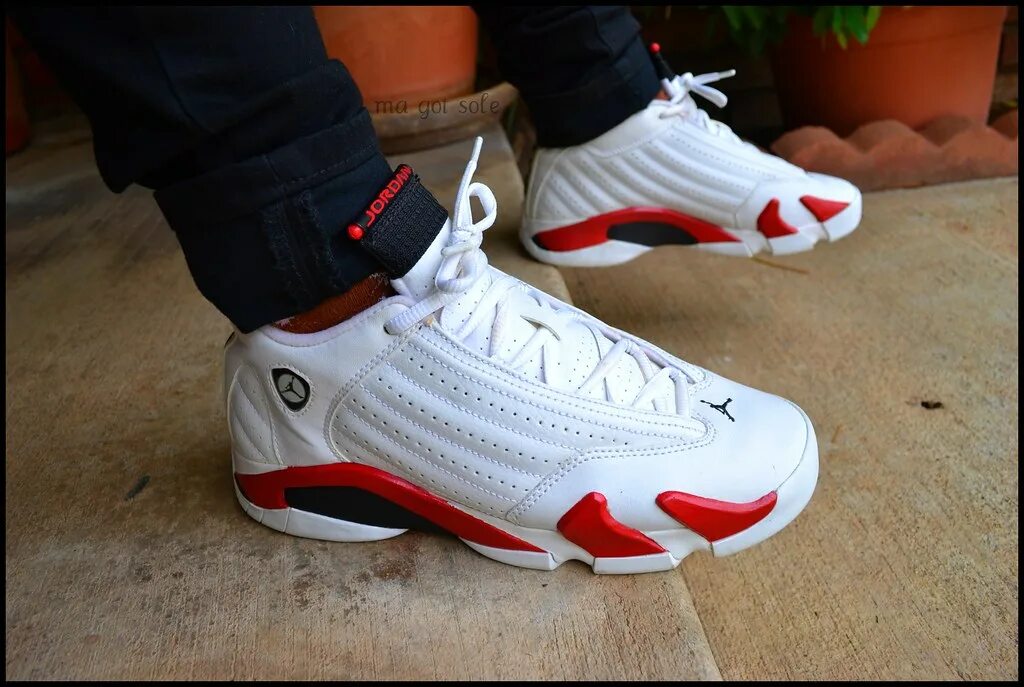 Nike jordan 14 retro. Nike jordan 14. Nike air jordan 14. Джорданы 14. Air jordan 14 retro.