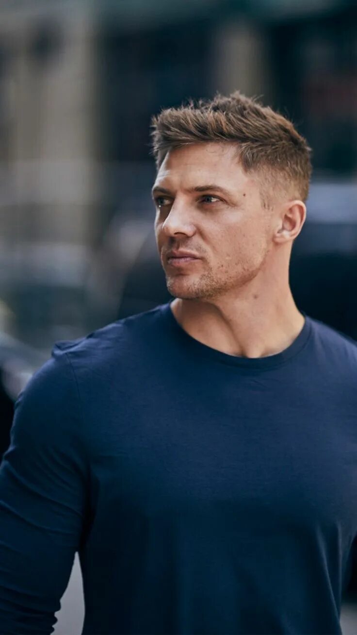 Слик бэк мужская стрижка. Men hairstyle полубокс. Мужские стрижки 2024 года фото. Мужские стрижки 2024 года фото. Модные мужские стрижки 2023 года.
