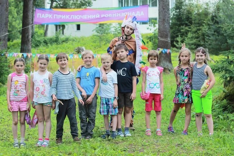 Робинзонада лагерь Москва. Робинзонада лагерь для детей в Подмосковье. Робинзонада лагерь для детей в Подмосковье фотографии. Робинзонада лагерь для детей.