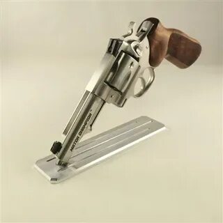 Gun stand