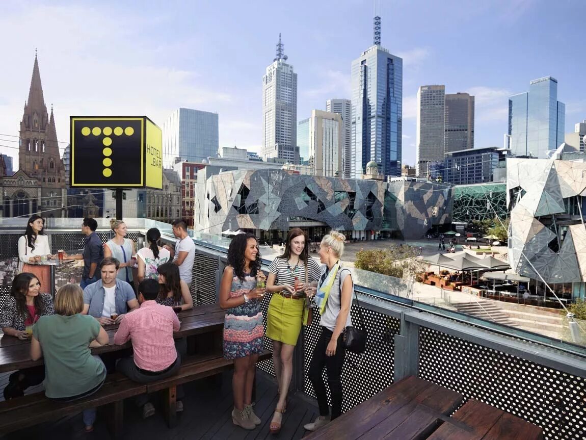 Население мельбурна. Мельбурн улицы. Культура австралийцев. Жизнь в мельбурне. Мельбурн австралия.