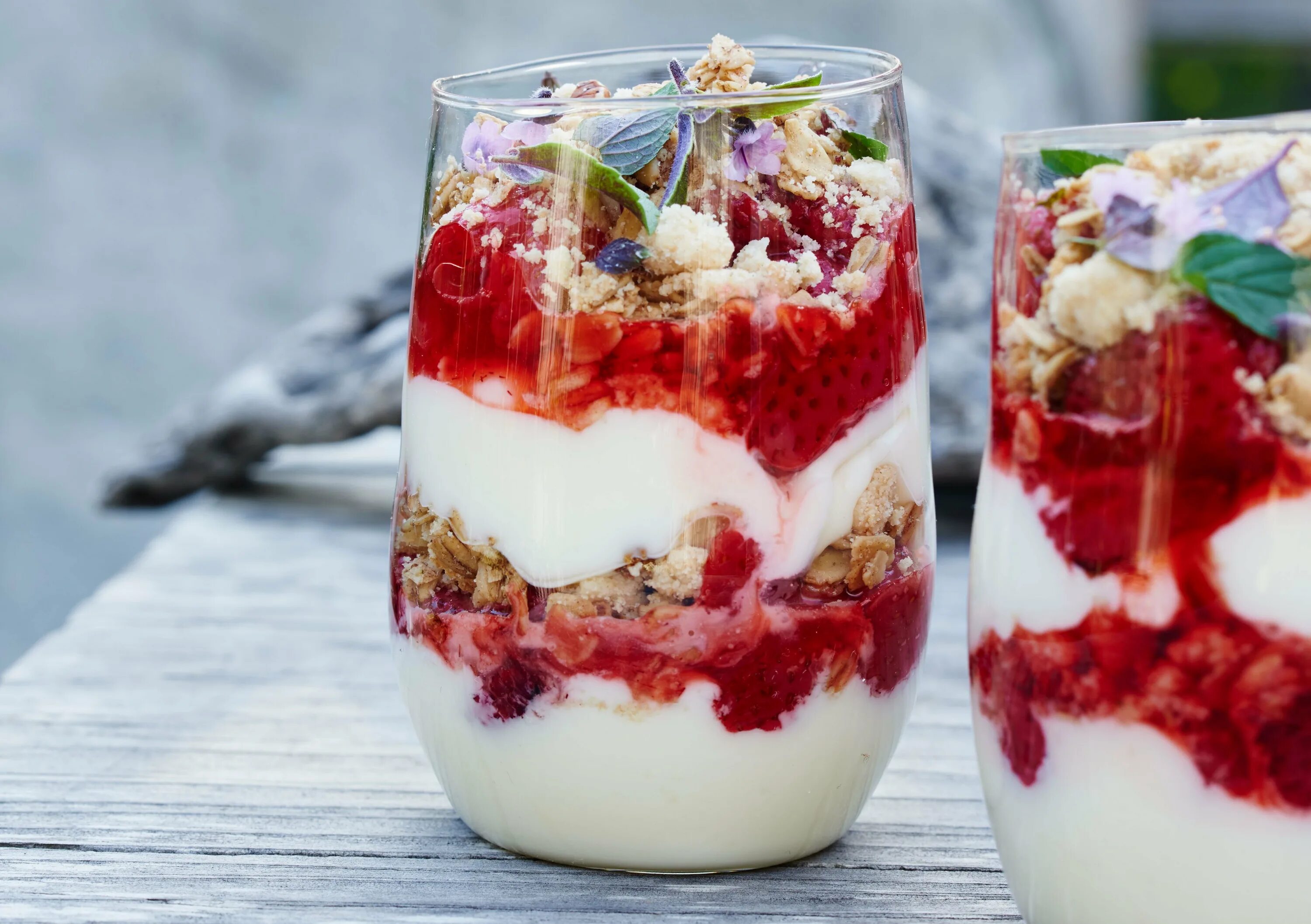 Трайфл фисташка малина. Пп трайфл. Трайфл сникерс. Трайфл наполеон кузина. Трайфл красный бархат.