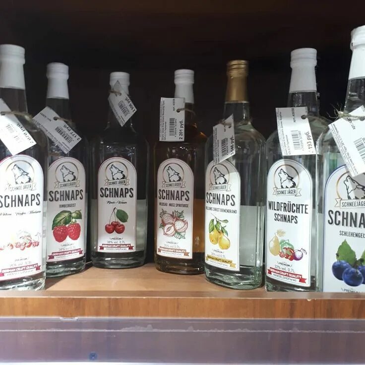 Кингдом кам деливеранс как сохраняться без шнапса. Шнапс собака. Kingdom come deliverance шнапс. Сохранение без шнапса. Сохранение без шнапса.