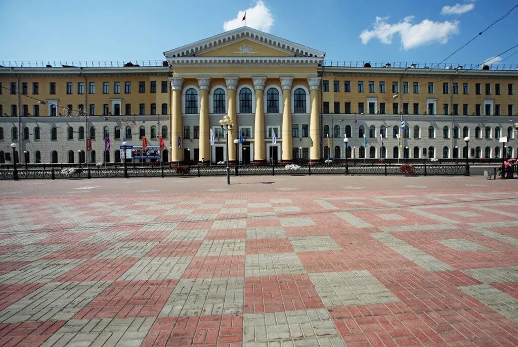 ТУСУР университет Томск. ТУСУР Томск здание. Главный корпус ТУСУР Томск. ТУСУР Томск на Ленина. Сайт тусур томск