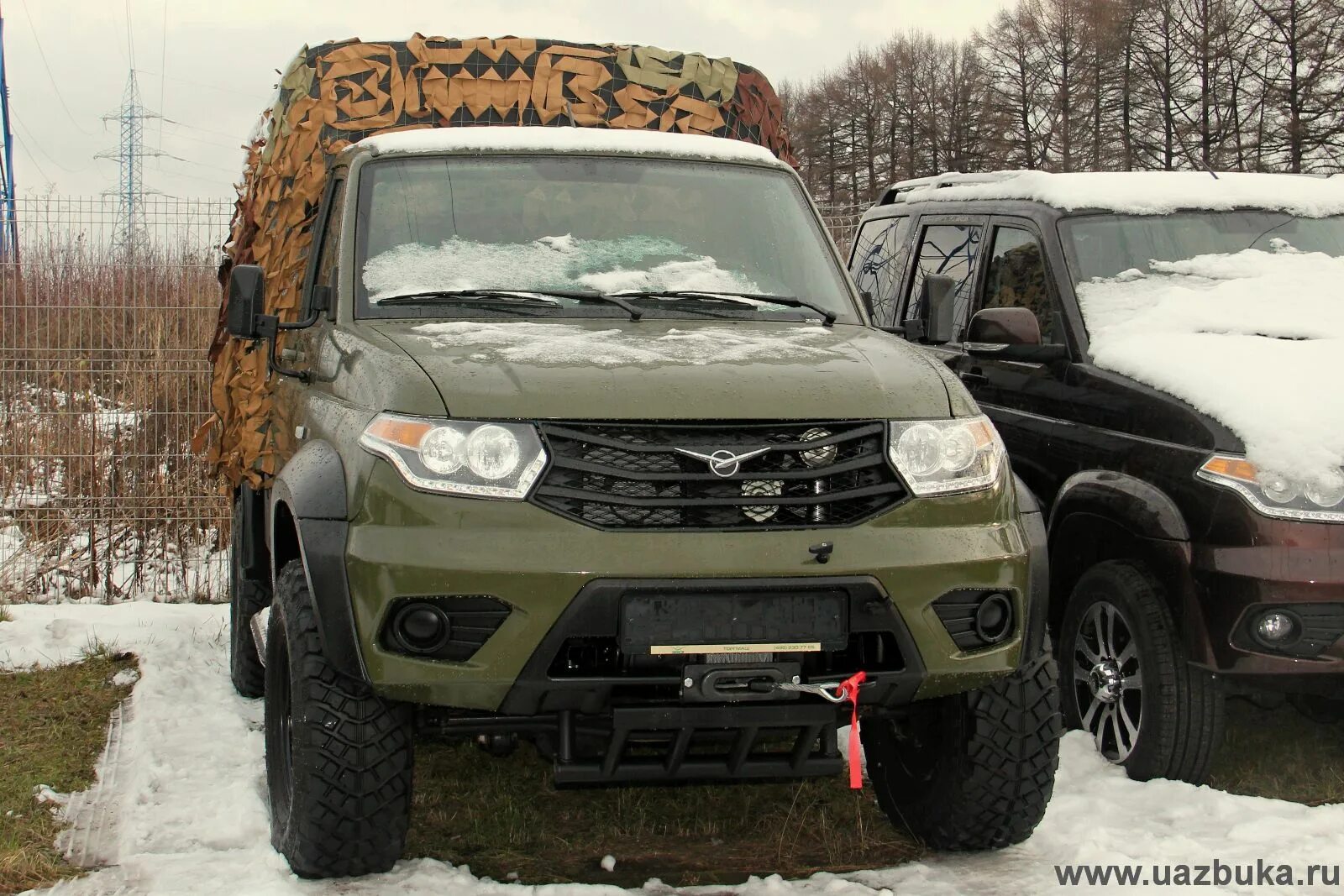 Купить уаз екатеринбург новый. УАЗ Патриот 3163. УАЗ-23602 UAZ Cargo. УАЗ-3163 Патриот военный. УАЗ профи 3163.