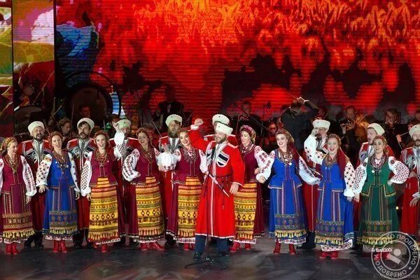 Хор славянка. Кубанский казачий хор распрягайте хлопцы. Кубанский казачий хор варенички. Северские узоры хор. Группа кубанский казачий хор.