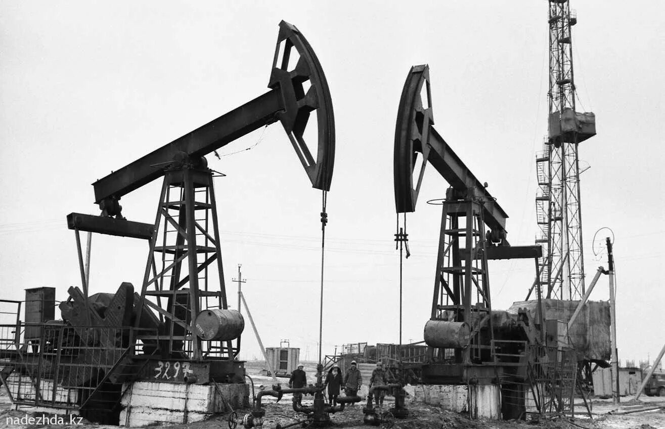 Е нефти. Ромашкинское нефтяное месторождение татнефть. добыча нефти казахстан ссср. ромашкинское нефтяное месторождение ссср. ромашкинское нефтяное месторождение 1948.