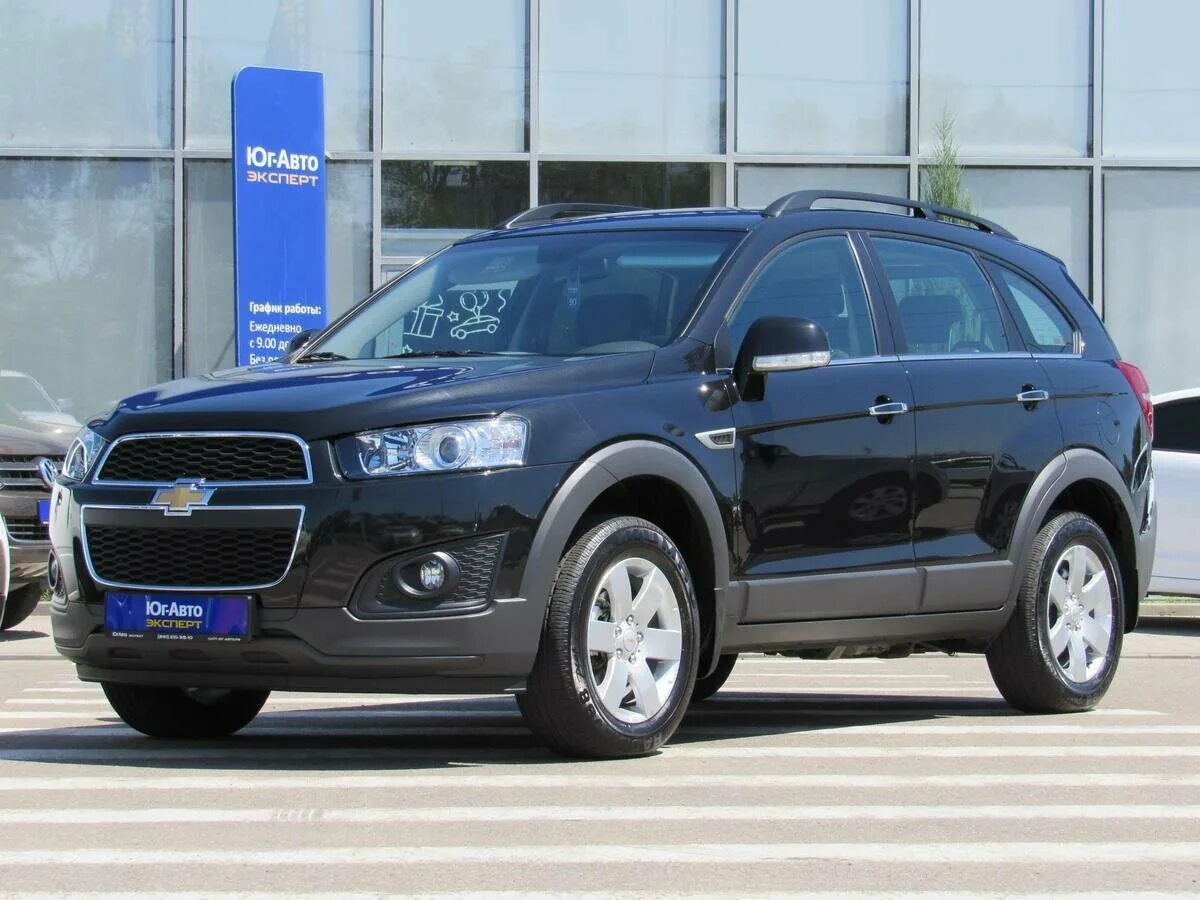 Шевроле каптива 2.4. Chevrolet Captiva 2014. Chevrolet Каптива 2014. Chevrolet Captiva 2018 чёрная. Chevrolet Captiva 2014 черная.