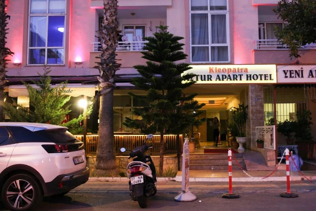 Kleopatra aytur apart hotel. Kleopatra Aytur Apart Hotel 3*. Kleopatra Aytur Suit Hotel 3*. Отель Клеопатра в Алании Aytur Apart Hotel.