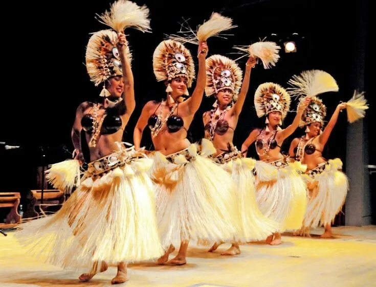 Таитянский танец. Ори Таити танец. Танцы народов Полинезии. Гавайские танцы. Таитянские танцы.