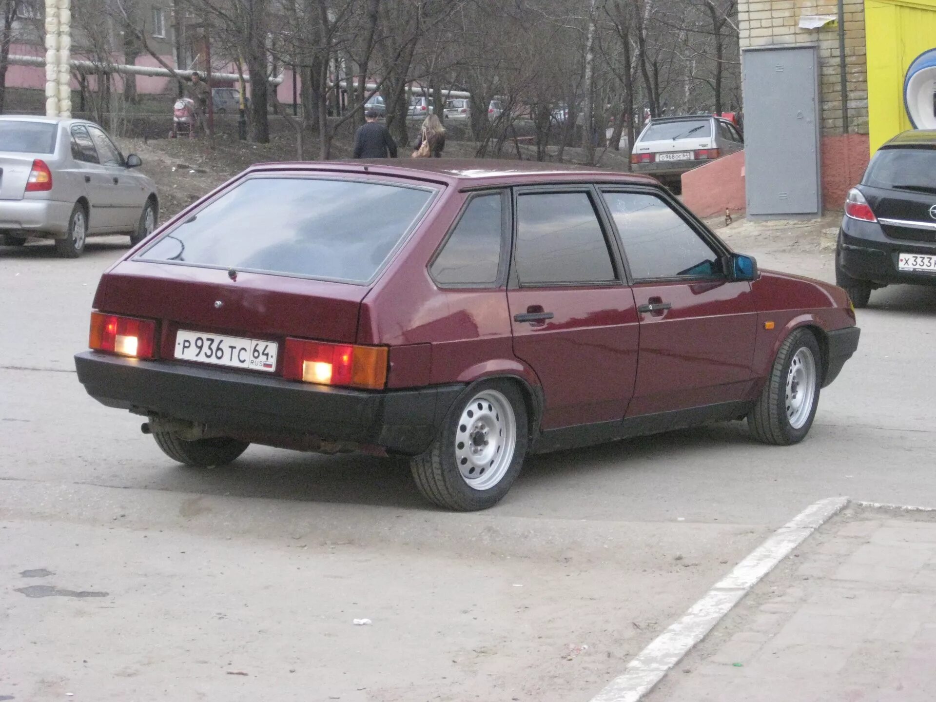 Цвет гранатовый металлик ваз 2108. Ваз 2109 чароит. Ваз 2108 гранат. Ваз 2109 стоковая. Ваз 2109 классика.