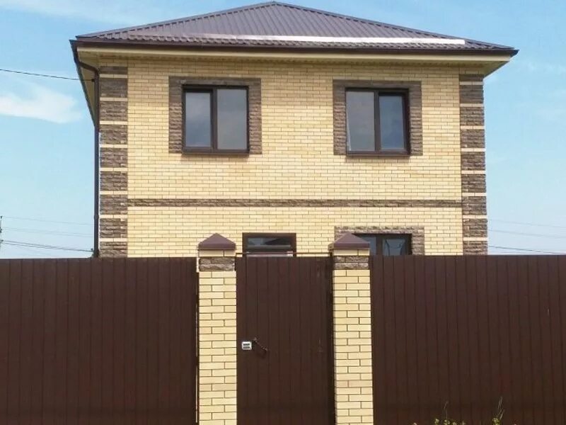 г таганрог двухэтажный дом таунхаус на мариупольском. дом улица лесная село новобессергеневка. домики таганрог. дом в таганроге. куплю дом в таганроге 3500000 четырехкомнатный частный дом.