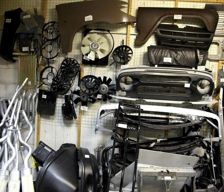 ульяновский завод запчастей. ульяновск машиностроение. автозапчасти уаз патриот магазин. автокомпонент логотип. ульяновский завод запчастей.