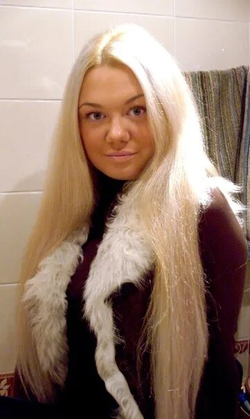 Девушки черноголовка. Девушки черноголовка. Екатерина лебедева черноголовка. Иржак алена черноголовка. Черноголовая девушка.