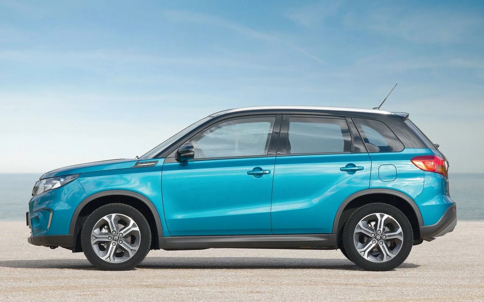 Suzuki vitara mt. Сузуки Витара 2022. Сузуки Витара 2015. Suzuki Vitara 2015. Сузуки Грант Витара 2015.