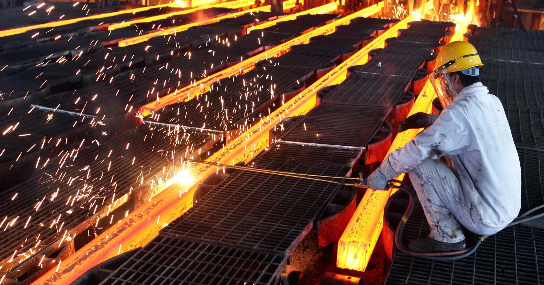 Сталелитейный завод в китае. Цветная металлургия азии. Сталелитейный завод в китае. Металлургия. Сталелитейные заводы японии.